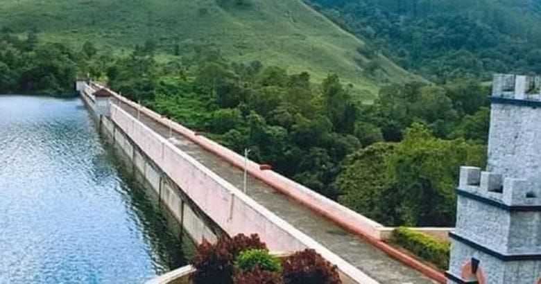 ജലനിരപ്പ് ഉയർന്നു; മുല്ലപ്പെരിയാർ അണക്കെട്ടിന്റെ ഷട്ടർ തുറന്നു