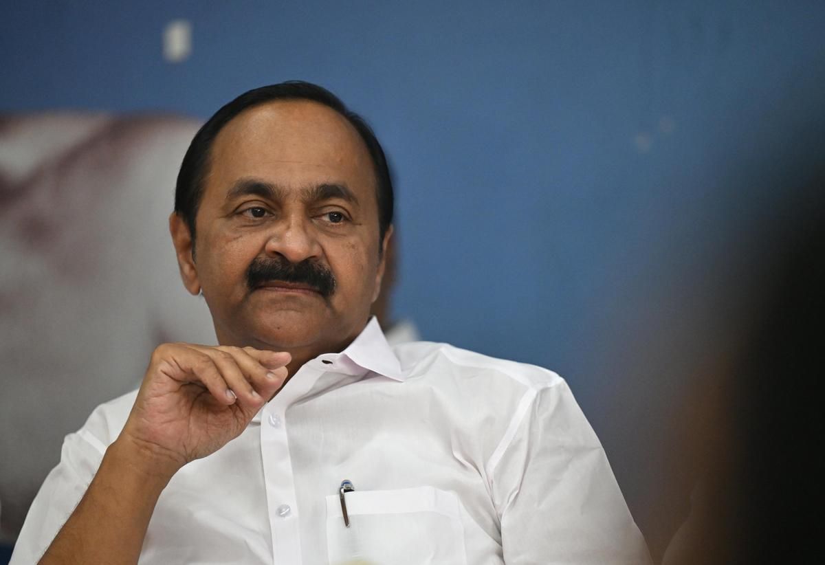 വന്ദേമാതരം പൂർണമായി പാടുമോ? നിലപാട് 15ന് അറിയാം: മുഖ്യമന്ത്രി വിഡി സതീശൻ