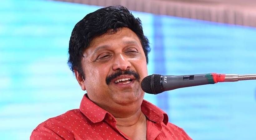 ‘ഞാനും സ്വകാര്യ വാഹനത്തിൽ യാത്ര ചെയ്തിട്ടുണ്ട്, സതീശൻ സ്പോൺസറെ വെളിപ്പെടുത്തണം’; വിവാദ വിഷയങ്ങളില്‍ പ്രതികരിച്ച് ഗണേഷ് കുമാര്‍