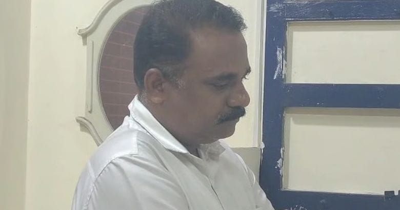 റിസർവേഷൻ കോച്ചിൽ യുവതിയോട് ലൈംഗികാതിക്രമം; മദ്യലഹരിയിലായിരുന്ന ടിടിഇ പിടിയിൽ