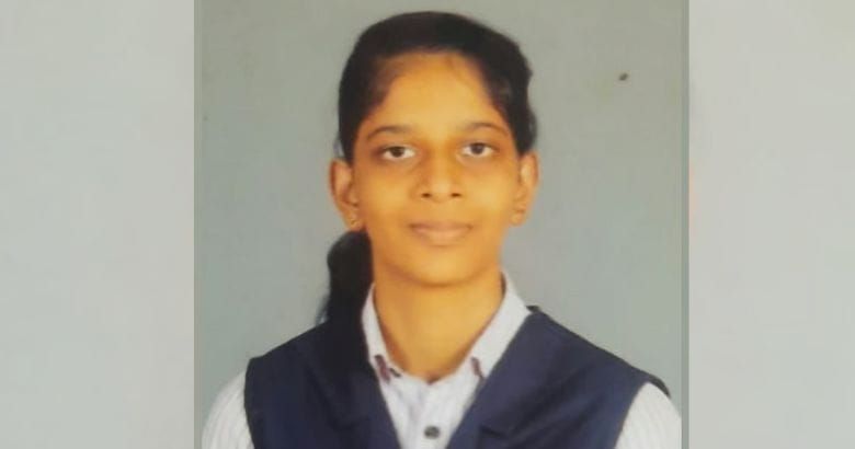 ബസ് കാത്തുനിന്നവർക്കിടയിലേക്ക് ബസ് പാഞ്ഞുകയറി; യുവതി മരിച്ചു