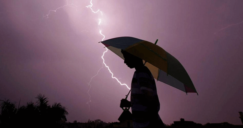 കേരളത്തില്‍ ബുധനാഴ്ച വരെ ശക്തമായ മഴയ്ക്ക് സാധ്യത; 6 ജില്ലകളില്‍ ഓറഞ്ച് അലര്‍ട്ട്, അരുവിക്കര ഡാമിന്റെ ഷട്ടറുകള്‍ ഉയര്‍ത്തും