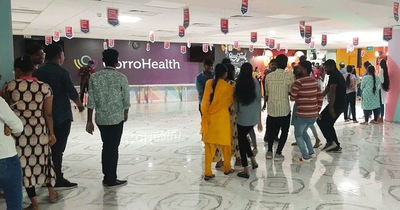 മുന്നറിയിപ്പില്ലാതെ കൂട്ടപ്പിരിച്ചുവിടൽ; കൊച്ചിയിലും കോഴിക്കോട്ടും ഓഫീസുകൾ പൂട്ടി 'കോറോ ഹെൽത്ത്', 900 ജീവനക്കാർ പ്രതിസന്ധിയിൽ