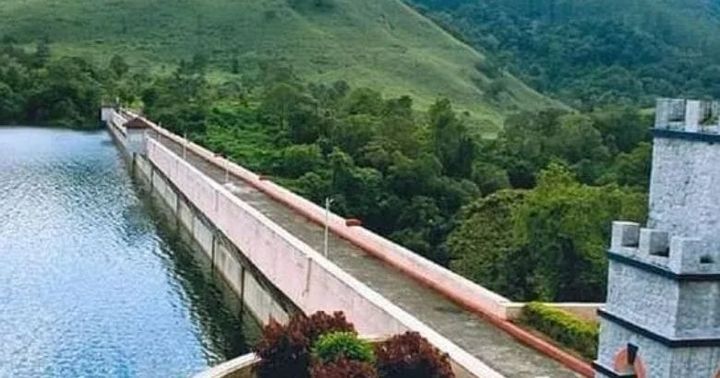 ജലനിരപ്പ് ഉയർന്നു; മുല്ലപ്പെരിയാർ അണക്കെട്ടിന്റെ ഷട്ടർ തുറന്നു