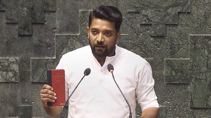 കെപിസിസി അധ്യക്ഷനായി ഷാഫി പറമ്പിൽ? നിർണായക ചർച്ചകൾ