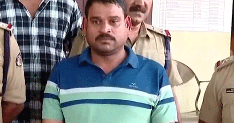 ജാമ്യത്തിലിറങ്ങി വിദേശത്തേക്ക് മുങ്ങി, കല്യാണം കഴിച്ച് കോഴിക്കോട്ട് താമസം; മാല മോഷണക്കേസ് പ്രതി 22 വർഷത്തിന് ശേഷം വലയിൽ
