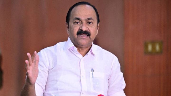 ‘മലപ്പുറം യാത്ര സർക്കാർ ചെലവിലല്ല,ആരാണ് പണം മുടക്കിയതെന്ന് പറയേണ്ട കാര്യമെന്ത്?’; ചാർട്ടേഡ് വിമാനം വിവാദത്തിൽ വിഡി സതീശൻ
