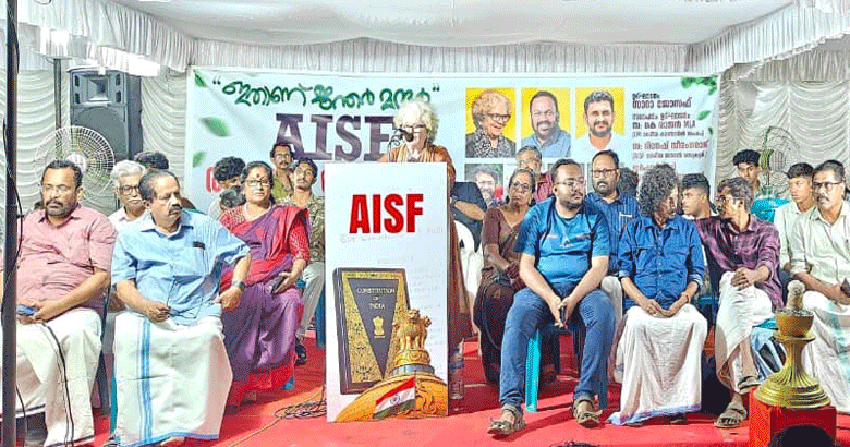 ജന്തർ മന്തറിലെ കുഞ്ഞുങ്ങളുടെ ചോര നീതിക്കായി നിലവിളിക്കുന്നു: സാറാ ജോസഫ്