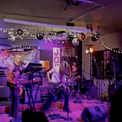 Baker LIVE @ The Palms