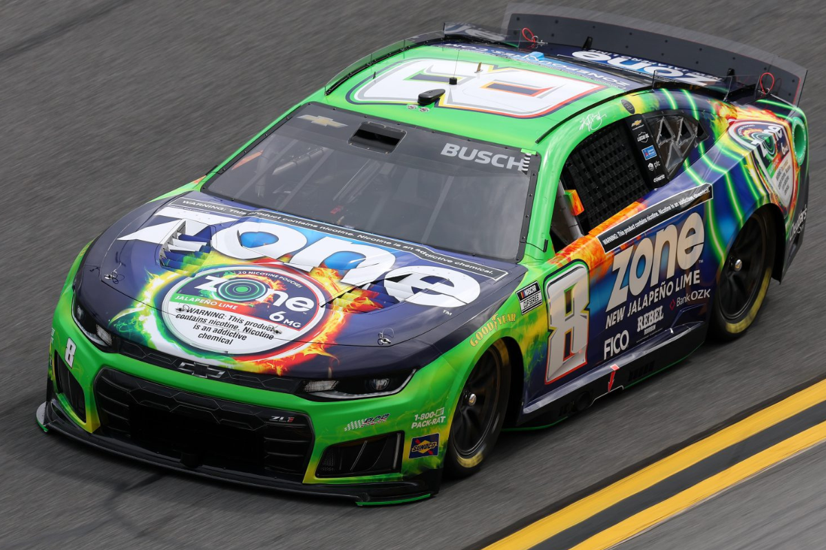 Kyle Busch wins Daytona 500 pole, his first in 21st attempt Post feature image