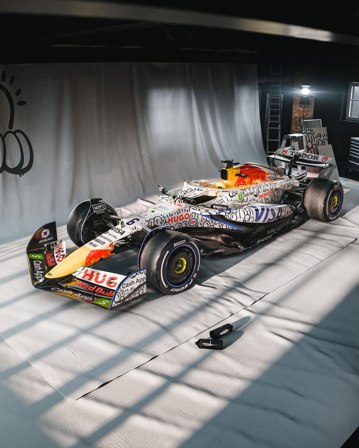 HOT SHOTS: Look at me.