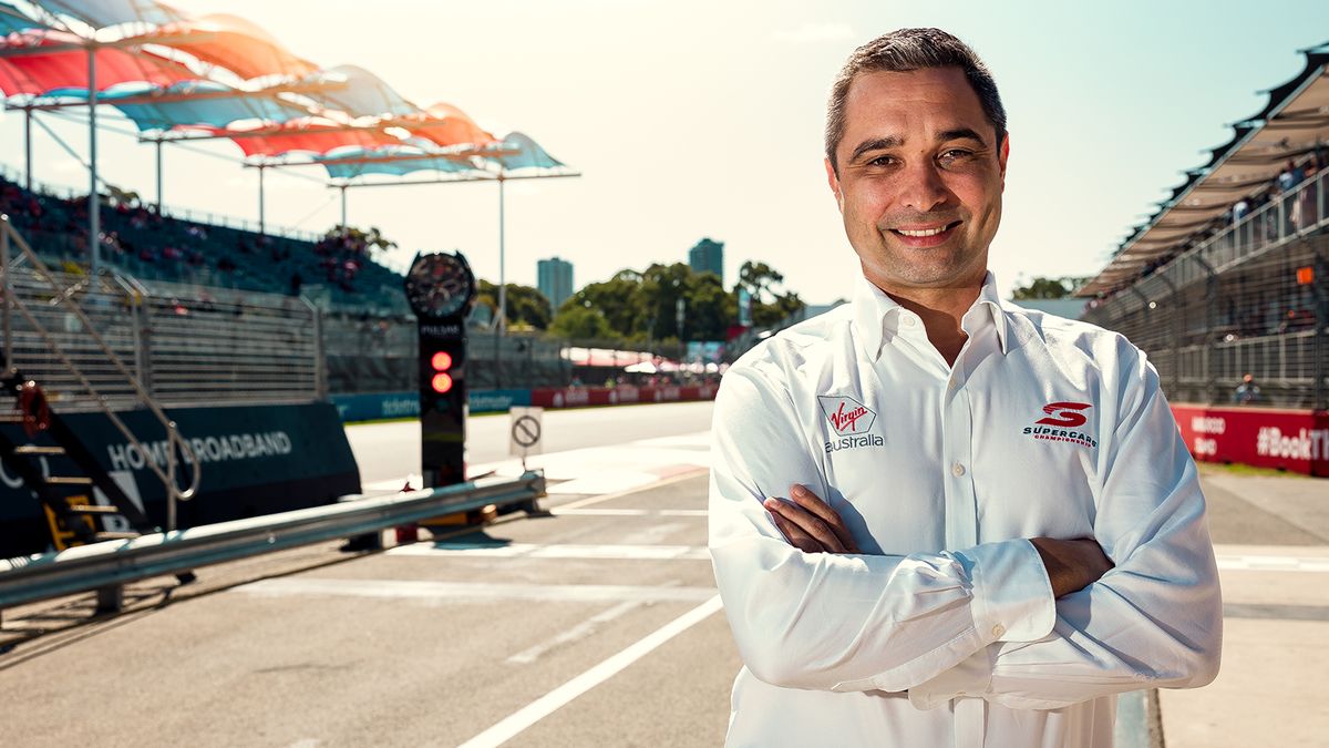 Seamer Talks Supercars