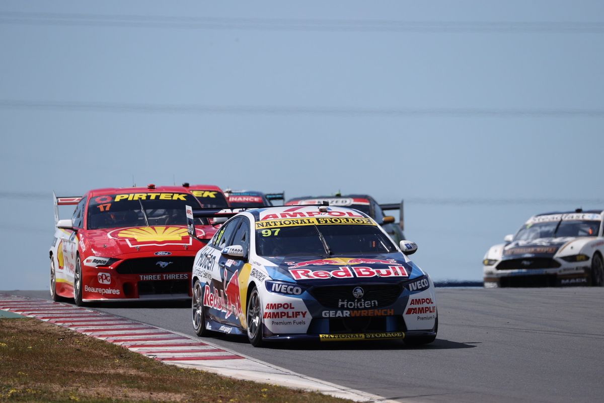 Race 26: View From The Couch
