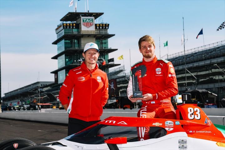 HOT SHOTS: Briscoe on pole.