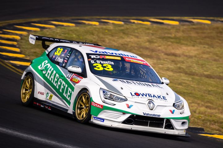 Form Finish For Renault At SMP