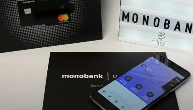monobank app on phone