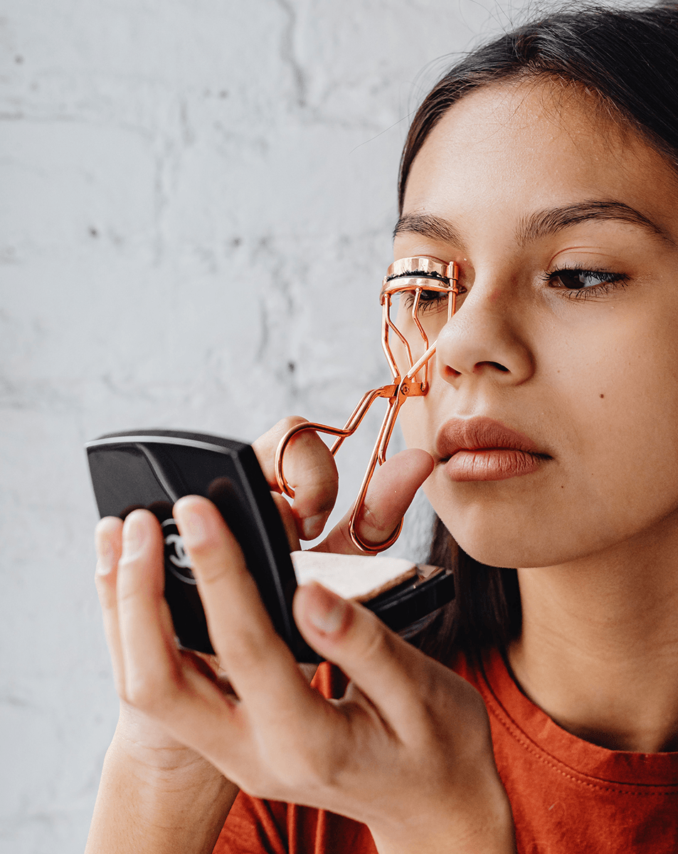 The Best Eyelash Curlers for Stubborn, Straight Lashes