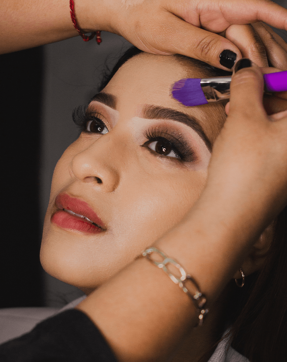 Best Concealer for Eyebrows