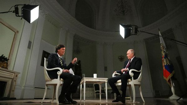 关于塔克·卡尔森对普京的采访，保守派媒体上的看法