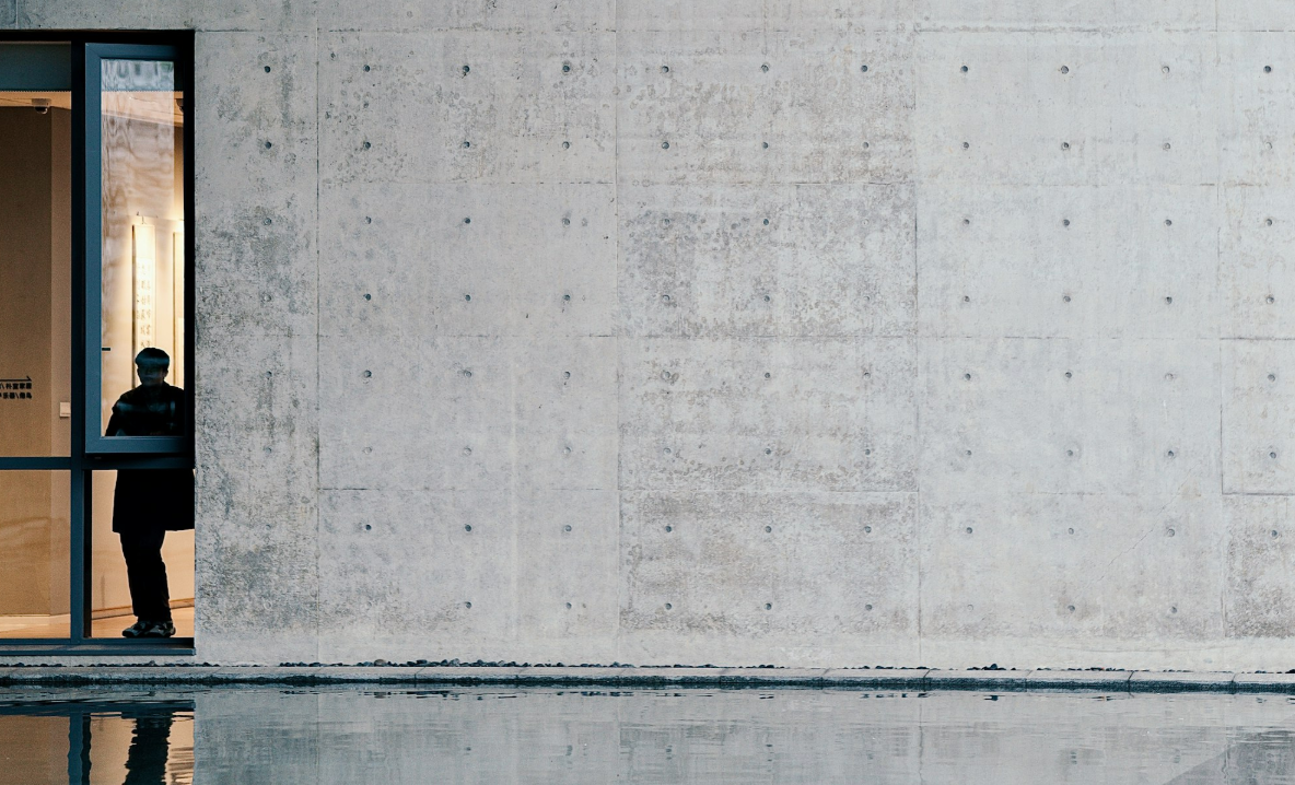 The Sales Trap: Why 73% of Scale-Ups Hit the Wall at Series A   (And How to Break Free)