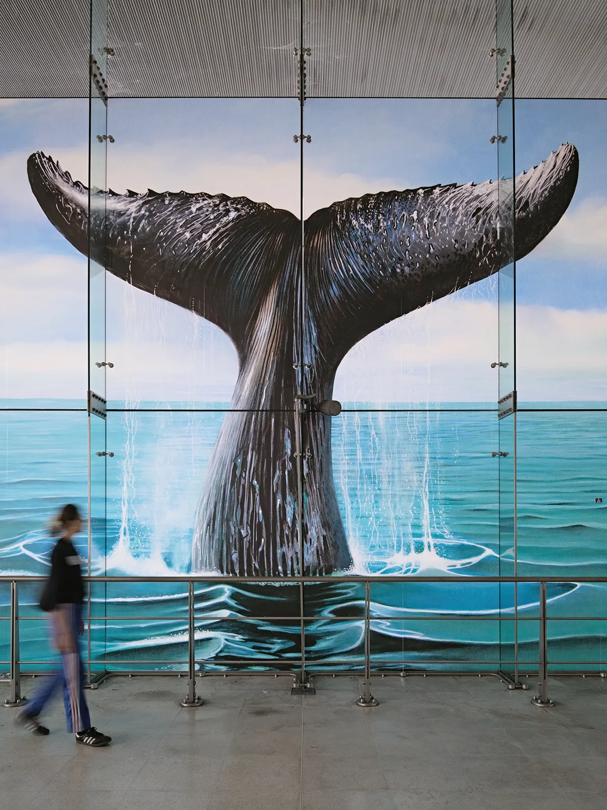 Ahmet Öğüt's oil painting, commissioned by Art on the Underground
