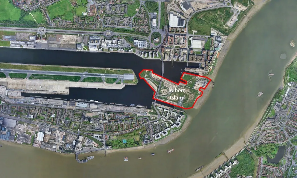 Birds eye google maps view of Albert Island, sitting on the Thames. 