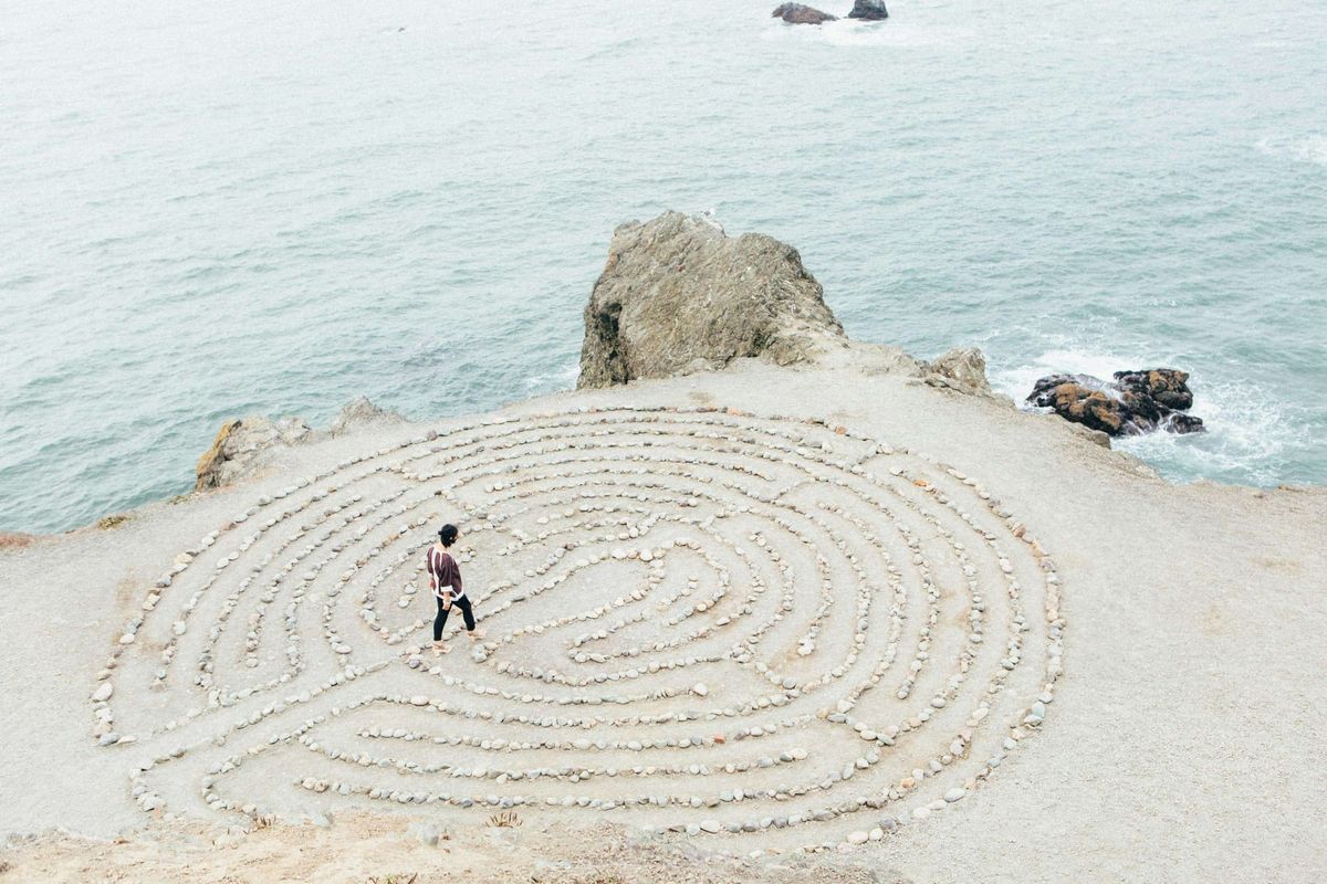 Break Free from Parental Gaslighting: A Therapist's Complete Guide