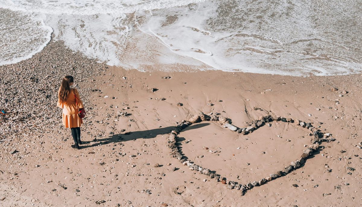 Why It’s So Hard to Leave a Relationship (Even When You Know It’s Not Working)