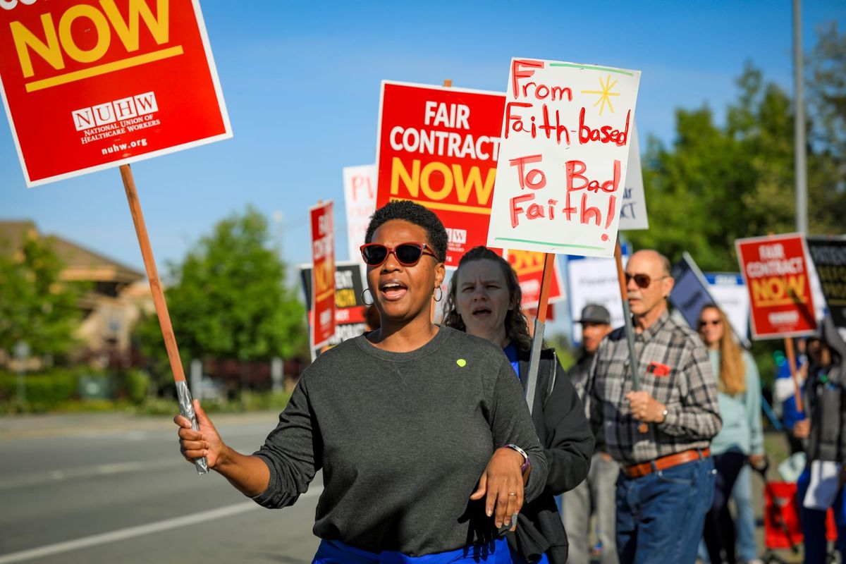 Petaluma Valley Hospital Nurses Hold Informational Picket