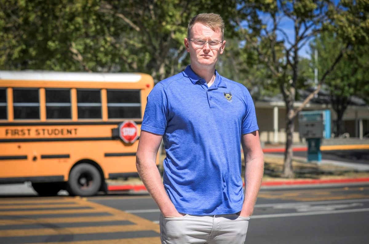 Waugh School District pay draws scrutiny