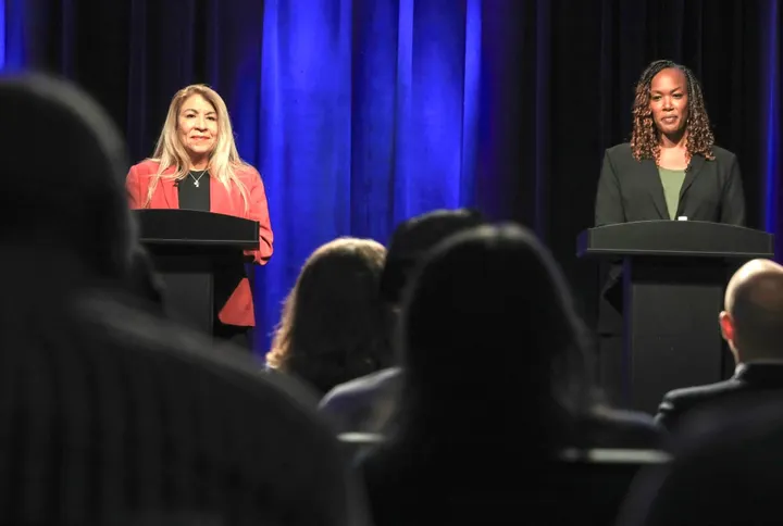 Supervisor candidates debate in town hall