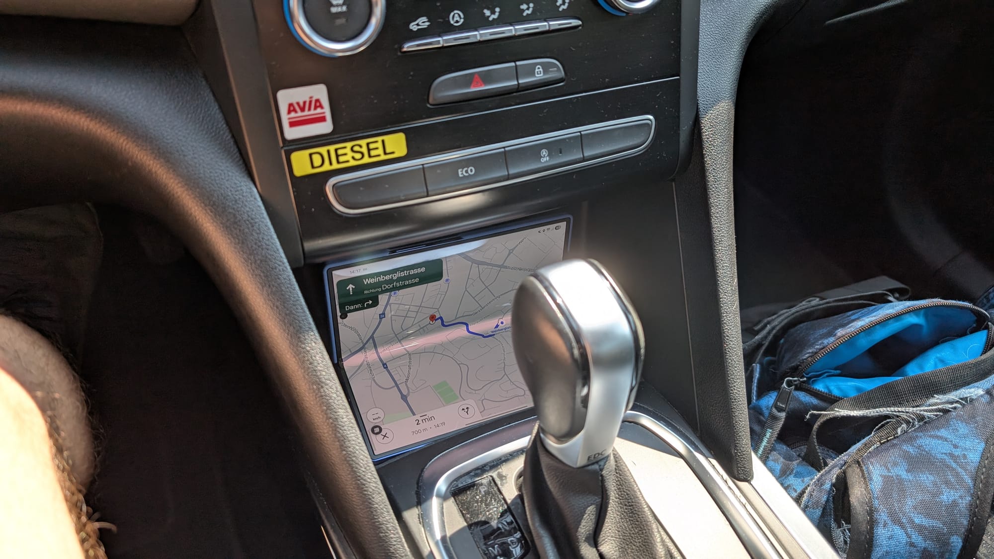 Das Fold 7 als Navi mit Riesendisplay? Passt! 