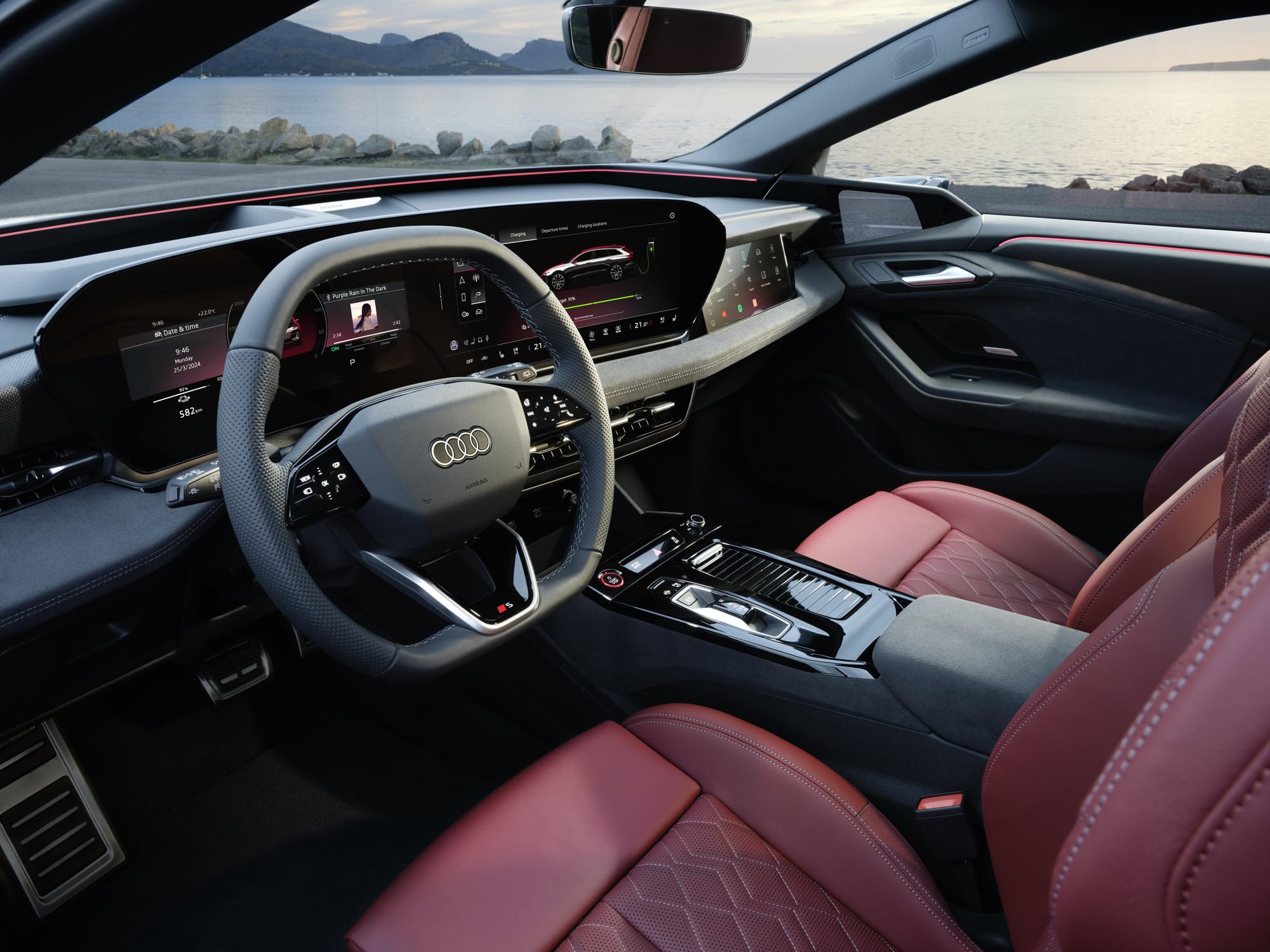 Ein Blick ins Cockpit vom Audi S6 Avant e-Tron.