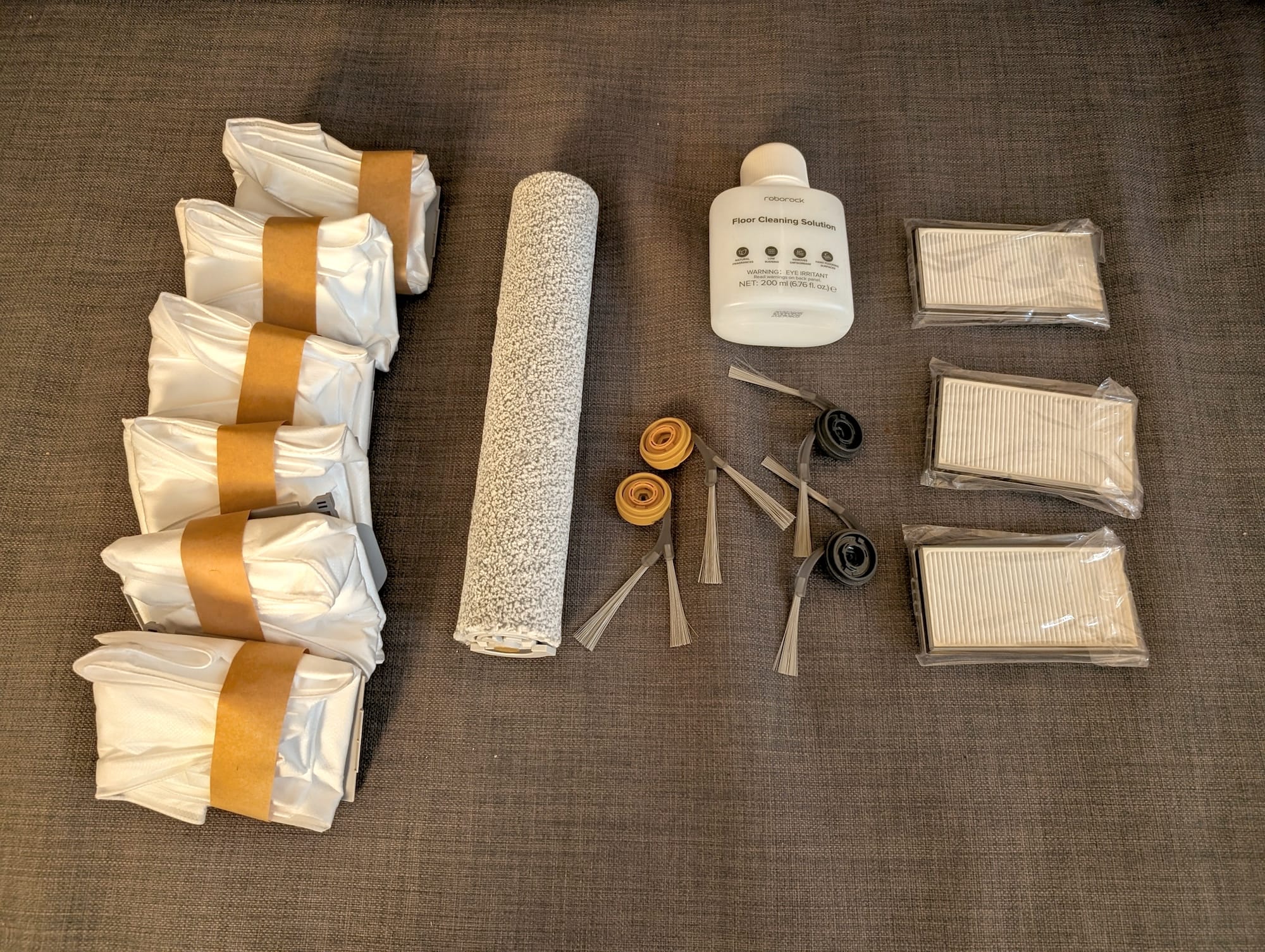 Im «Complete»-Package gibt es allerhand Ersatzteile und Zubehör. Das reicht für Monate.