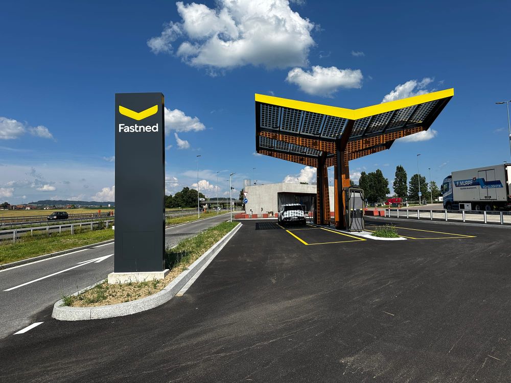 Erfahrungsbericht: Schnellladen mit dem Kia EV9 bei Fastned