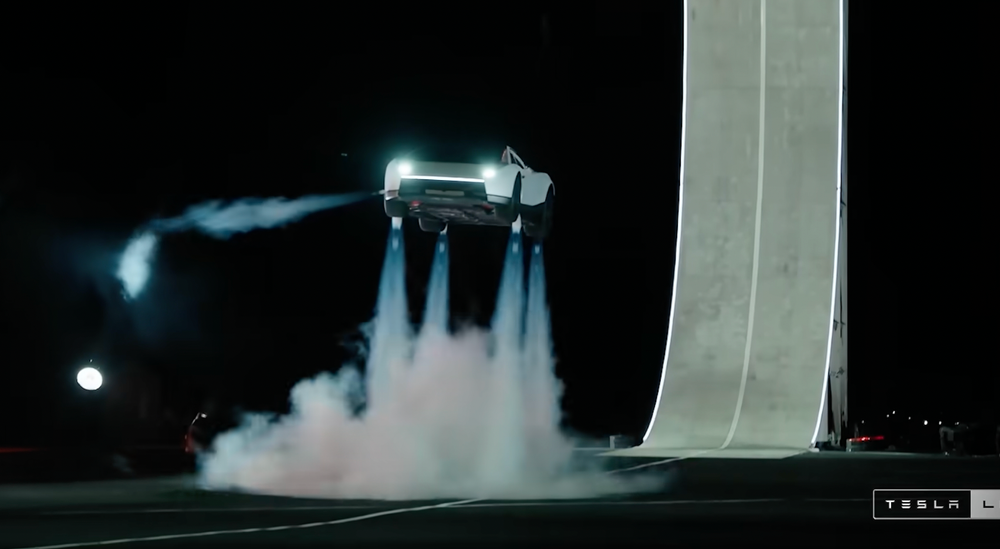 Tesla Roadster vorgestellt: Raketentriebwerk und offene Fragen