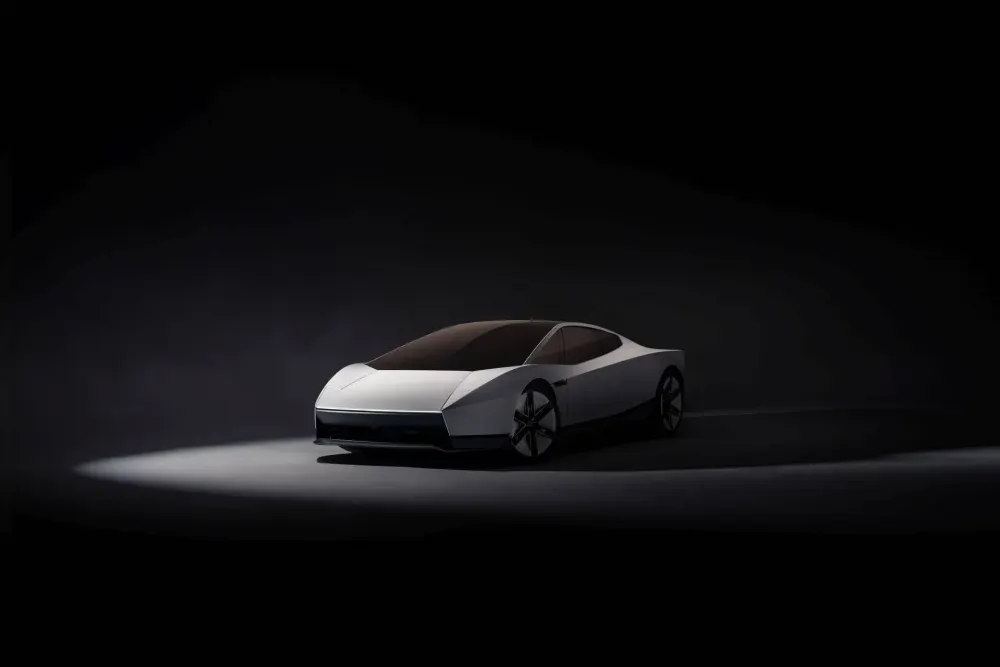 Tesla Roadster vorgestellt: Viel Show, halbierte Reichweite und kein fester Liefertermin