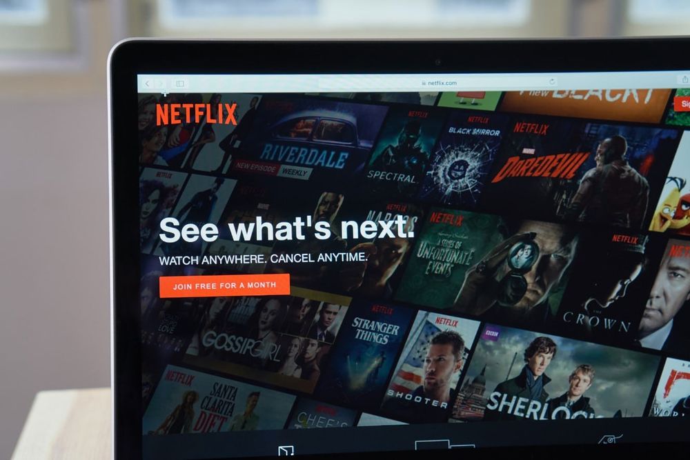 Netflix kündigt Abo mit Werbung für November an – alle Infos dazu