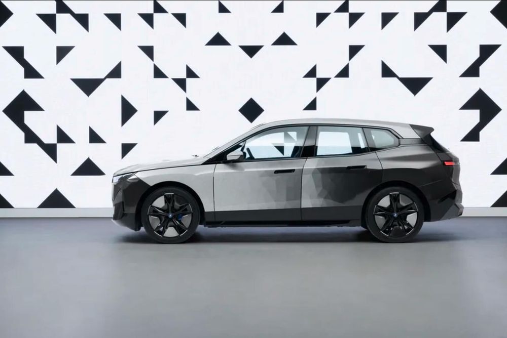 BMW stellt Auto vor, dass seine Farbe per Knopfdruck wechseln kann