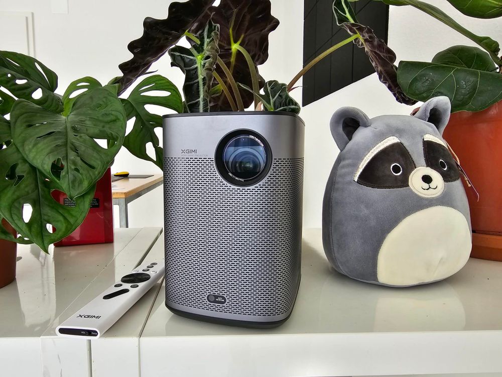 XGIMI Halo+ im Test: Was kann der tragbare Beamer wirklich?