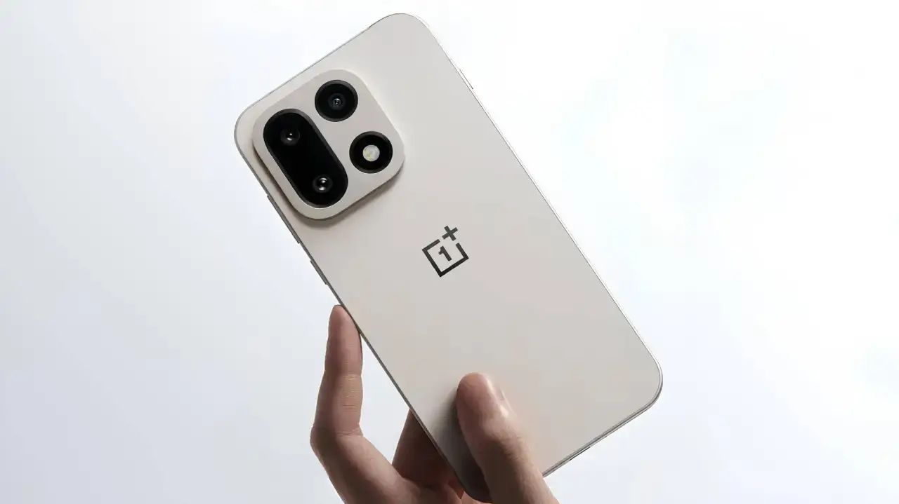 Das OnePlus 15