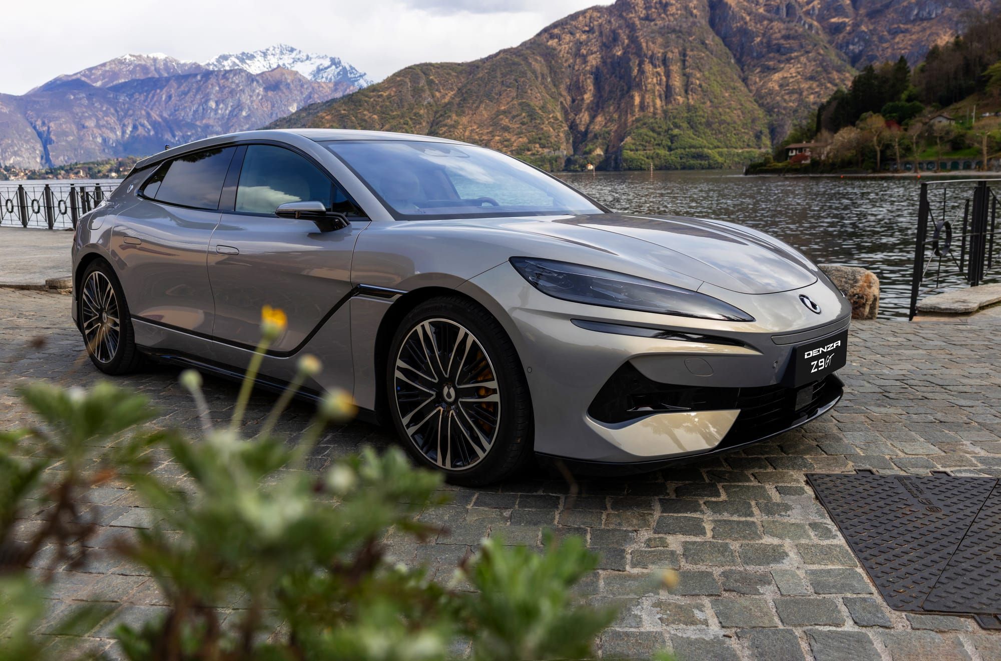 Denza Z9GT: BYD bringt 9-Minuten-Laden nach Europa
