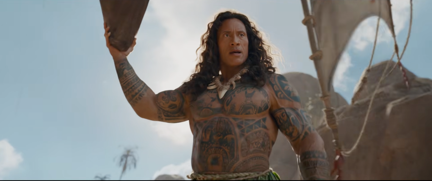Maui ist auch in der Realverfilmung Dwayne Johnson. Mit Perücke.