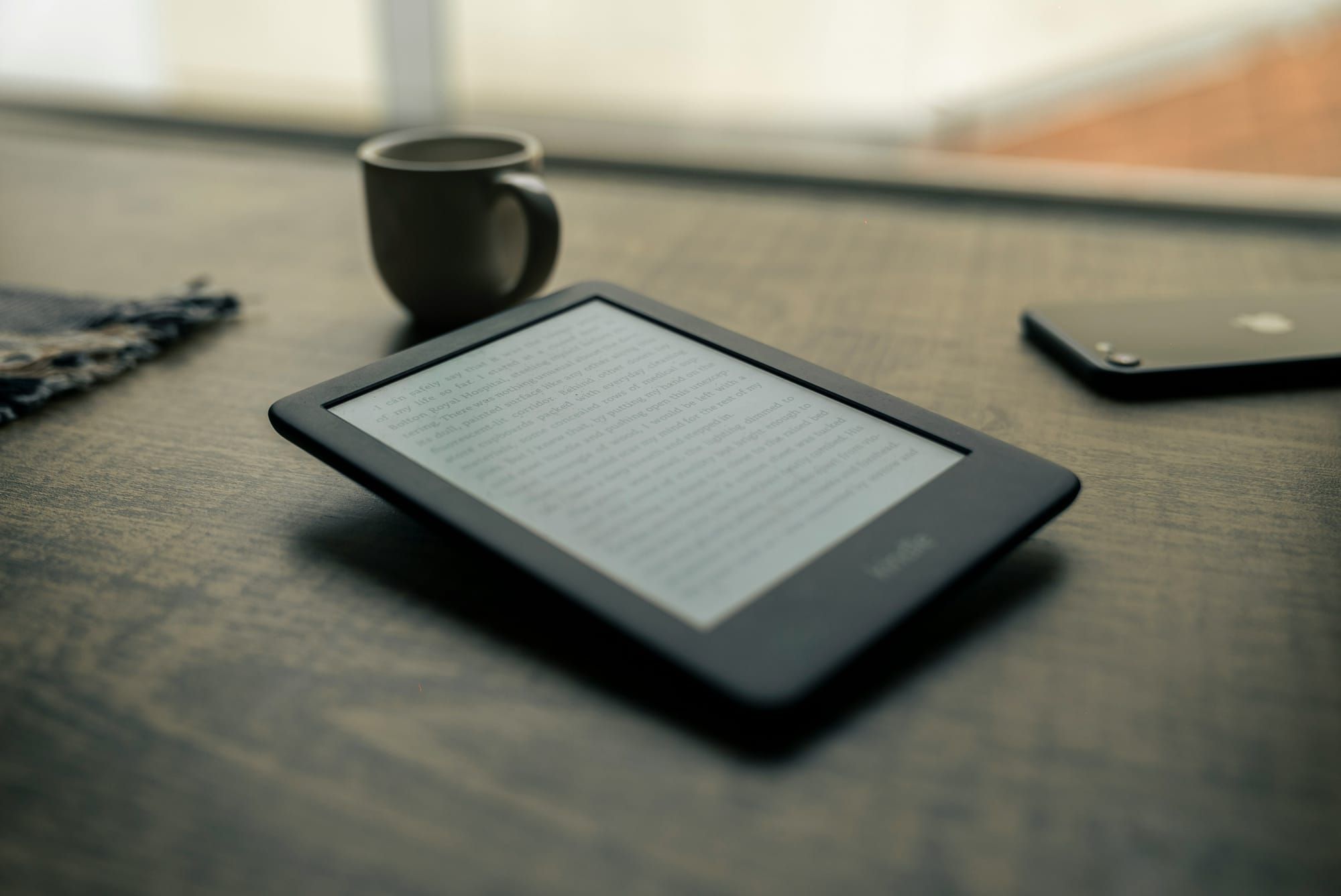 Verschiedene Kindle-Modelle gibt's derzeit günstiger bei Amazon. 