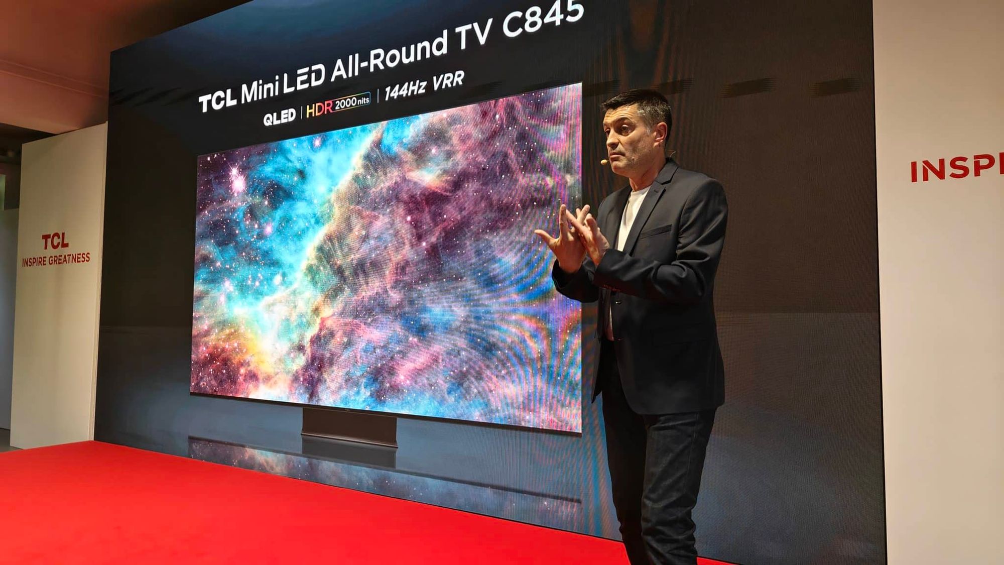 TCL C84 für die Schweiz vorgestellt.