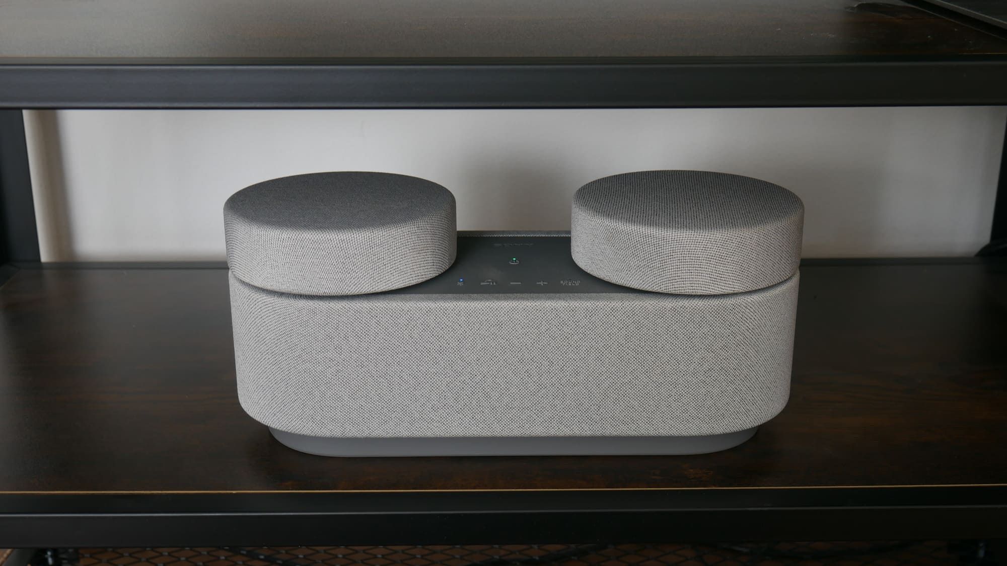 Sony HT-AX7 im Test.