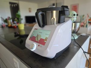 Monsieur Cuisine Smart im Test: Günstiger ja, aber auch besser als Thermomix?