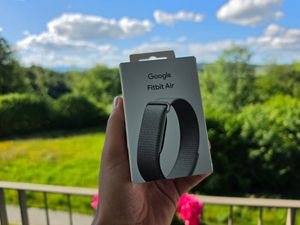 Google Fitbit Air im Test: Minimalistisch, leicht und überraschend präzise