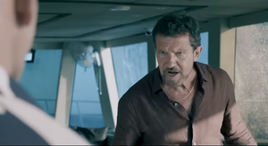 «Above & Below»: Antonio Banderas legt sich mit Hai an