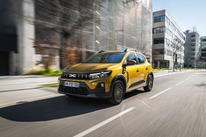 Dacia Sandero kommt 2028 als Elektroauto – und bleibt trotzdem ein Verbrenner